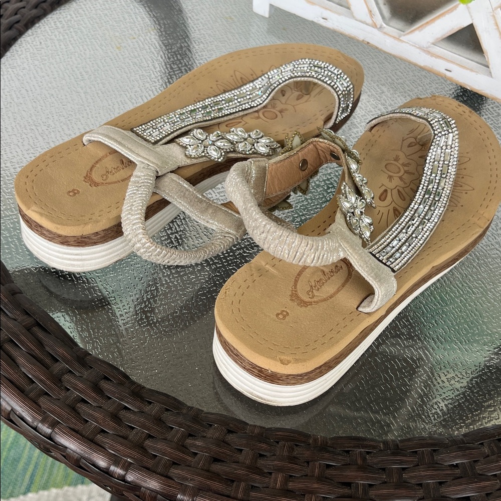 Atalina Sandals - Picture 3 of 4